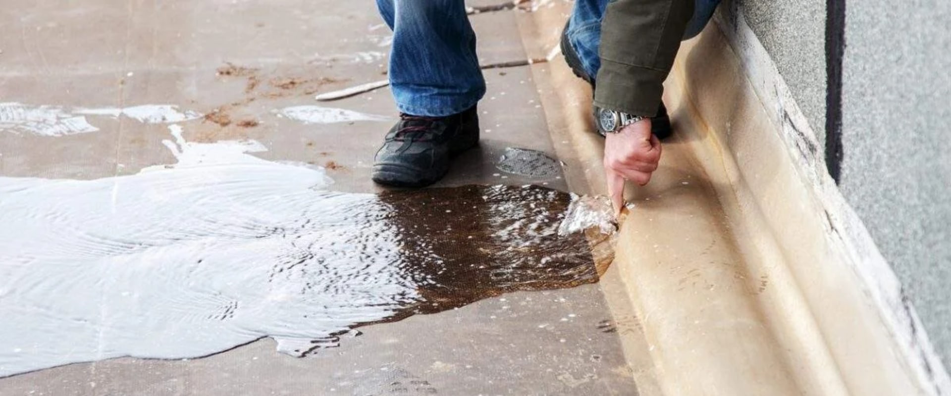 Top Signs Your Concrete Floors Need Professional Repair